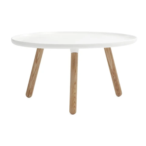 Biały stolik kawowy Tablo Large drewniane nogi Normann Copenhagen