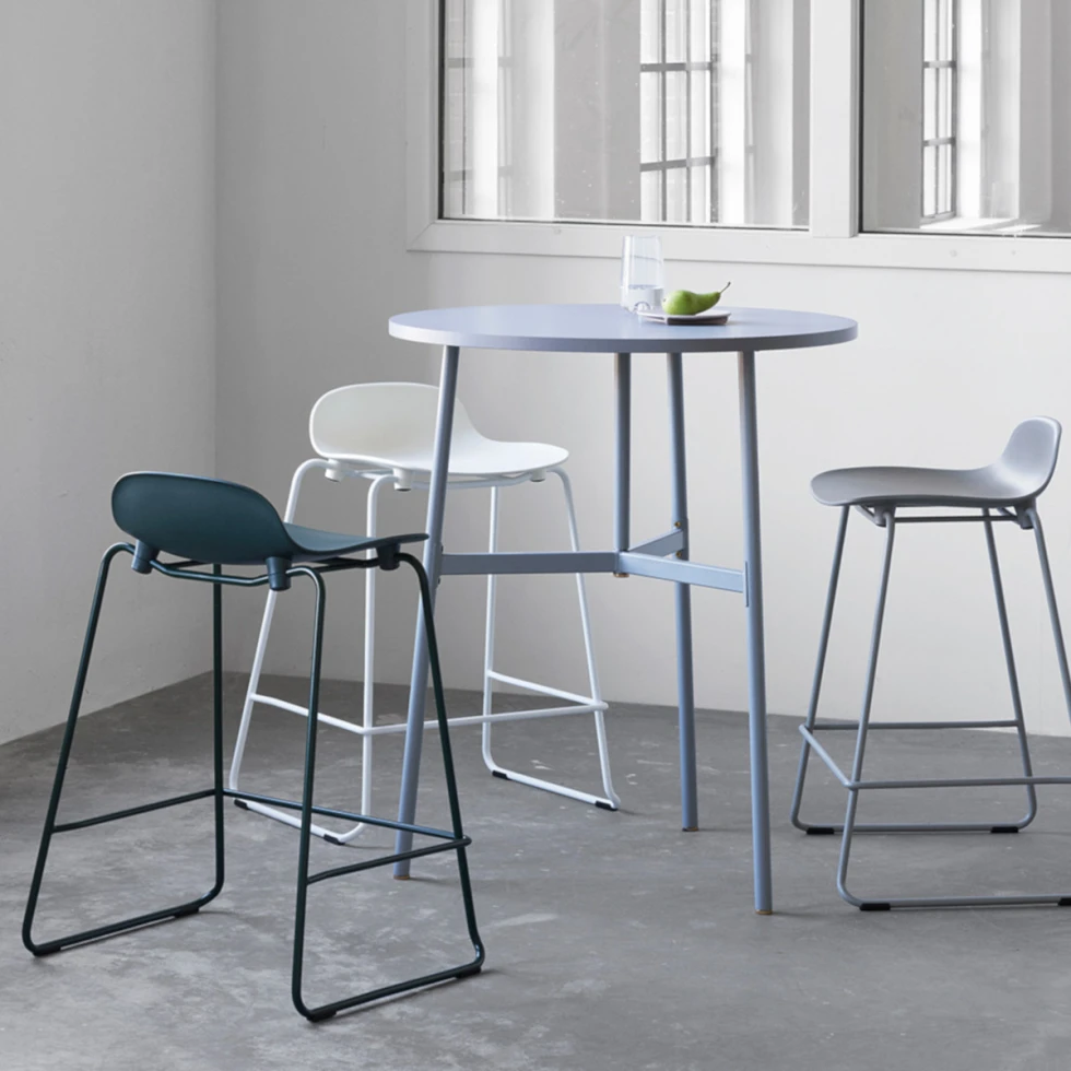 Wysoki stół Union Ø80 x H105,5 Normann Copenhagen