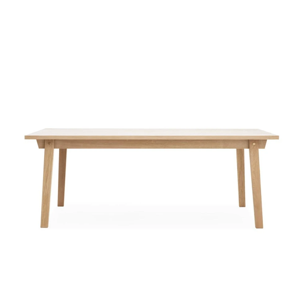 Solidny stół Slice 90 x 200 Oak Normann Copenhagen