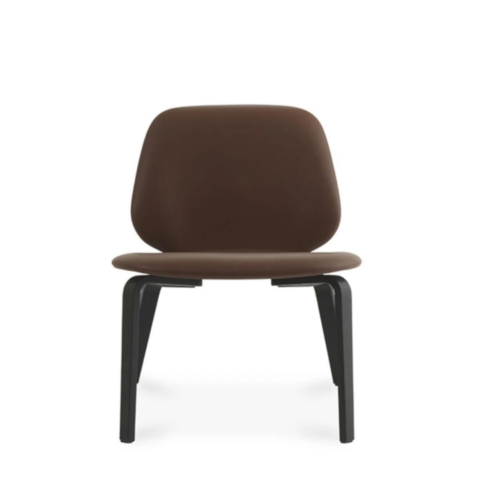 Nowoczesny fotel My Black Ultra Leather Normann Copenhagen