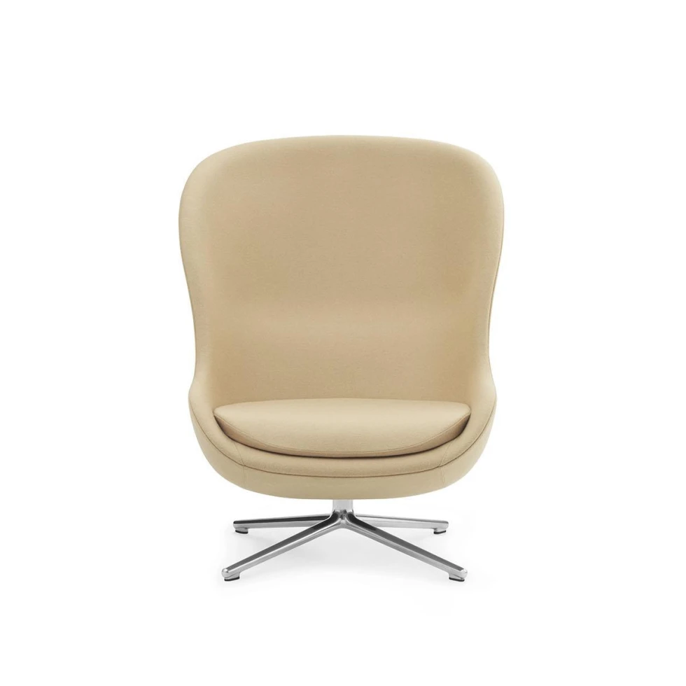 Wygodny fotel Hyg High Swivel Synergy Normann Copenhagen