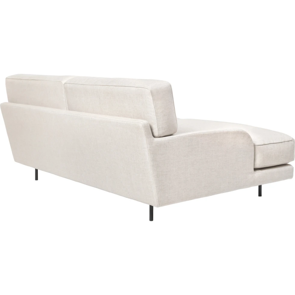 Komfortowa sofa 2,5-osobowa Flaneur Gubi