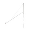 Biała FIFTY-FIFTY lampa ścienna z regulowanym ramieniem marki HAY