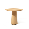 Drewniany stół P.O.V. 460 TON z okrągłym blatem