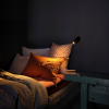 Aranżacja lampy Vision 20/20 SW DCW Editions przy łóżku
