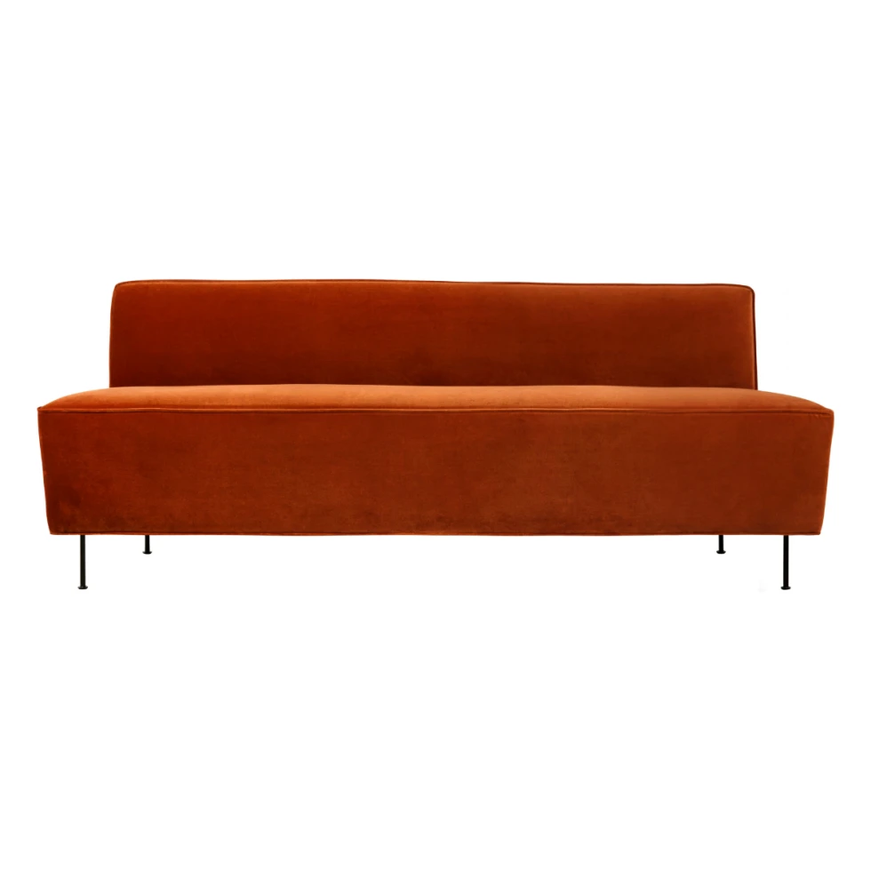 Tapicerowana sofa Modern Line Gubi