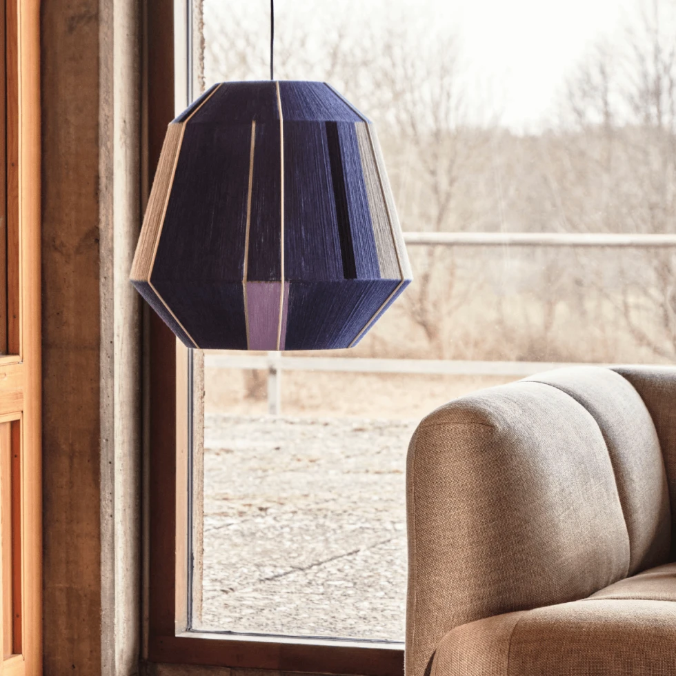 Bonbon Shade 500 Blue - lampa wisząca, aranżacja