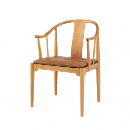 Krzesło China Fritz Hansen z jasnego drewna