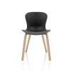 Krzesło NAP Fritz Hansen na drewnianych nogach