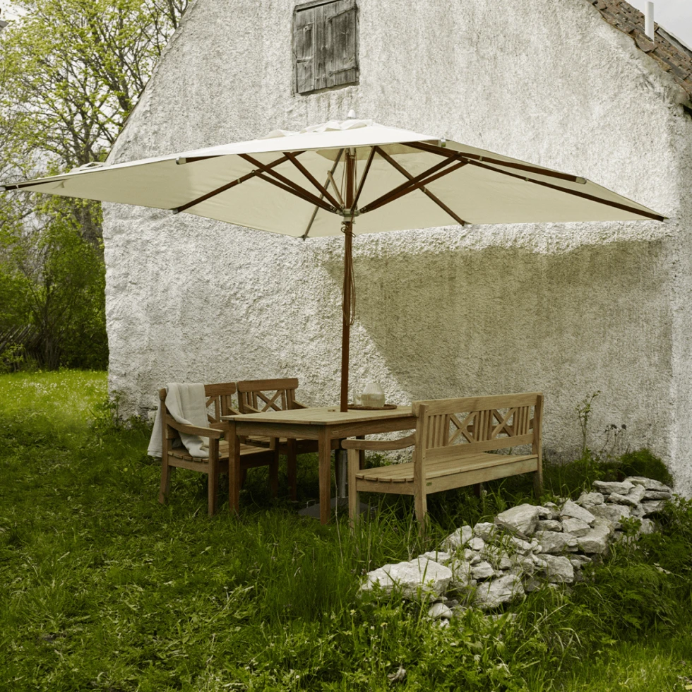 Parasol ogrodowy Atlantis 330x330 Off-White Skagerak