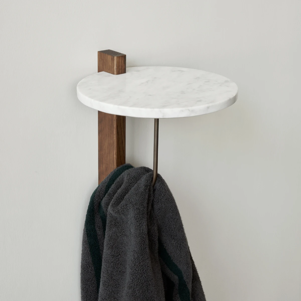 Półka ścienna okrągła Corbel