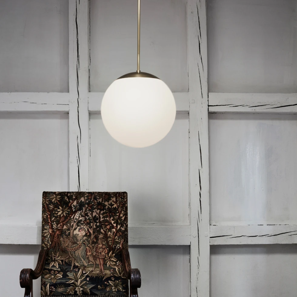 Lampa wisząca Globe Opal Schwung Home