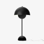 Lampa stołowa Flowerpot VP3 Matt Black &Tradition