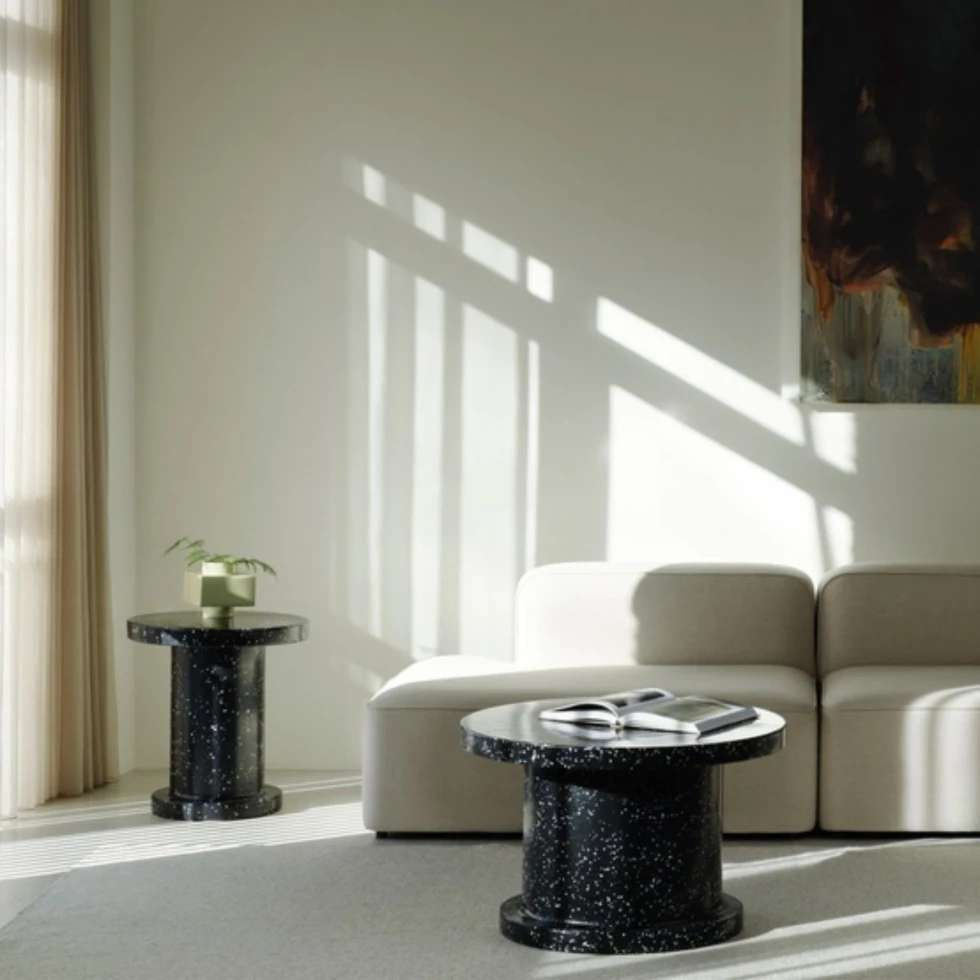 Stolik kawowy Bit Black Normann Copenhagen