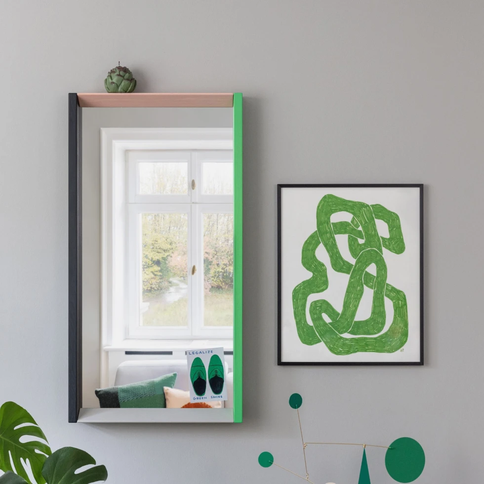 Lustro Colour Frame Mirrors M Green/Pink Vitra