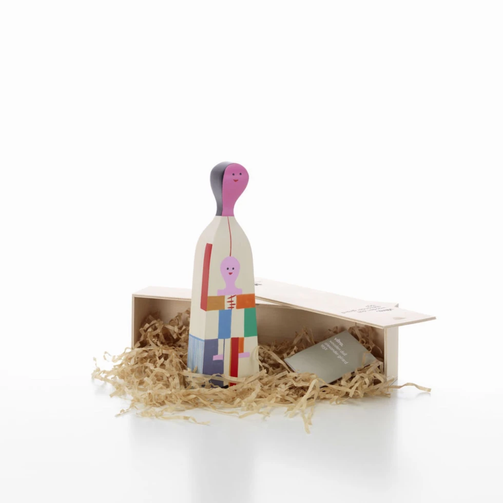 Drewniana figurka dekoracyjna Wooden Doll No. 4 Vitra